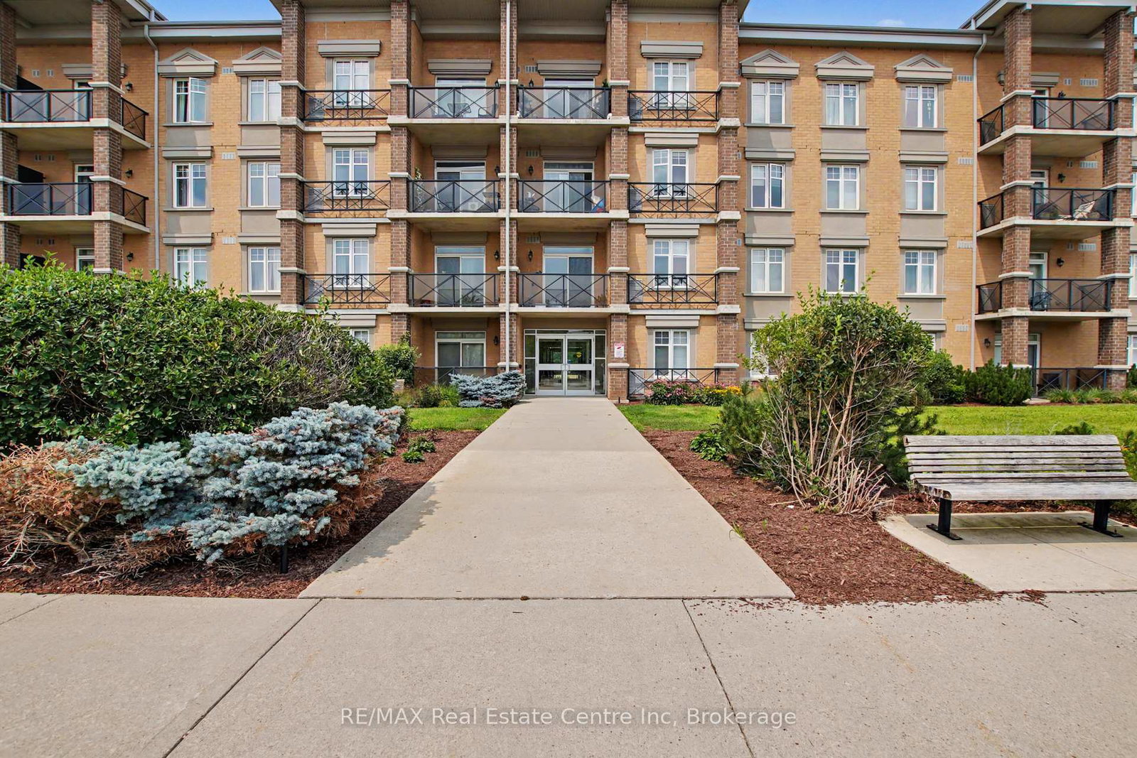 2-colonial-drive-guelph-ontario-x13627372