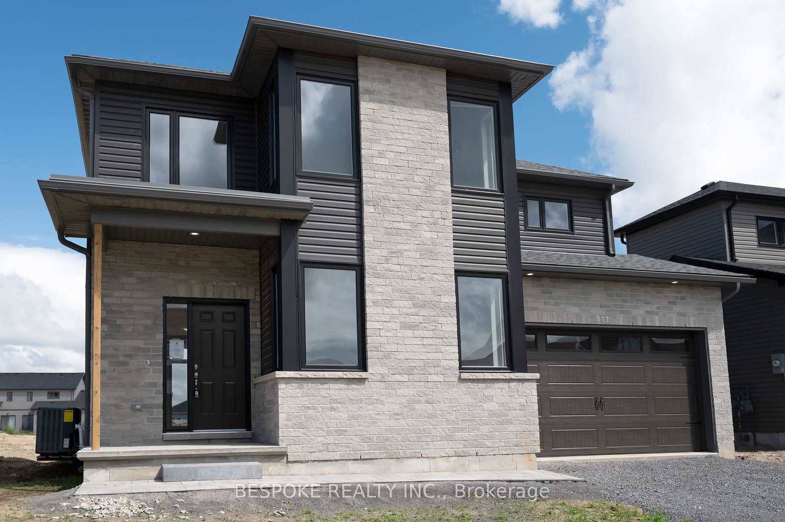 212-beasley-crescent-prince-edward-county-ontario-x13627456