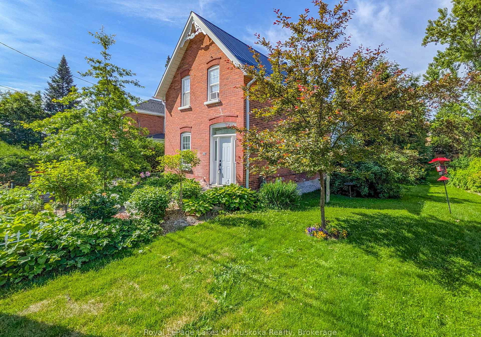 212-james-street-bracebridge-ontario-x13627566