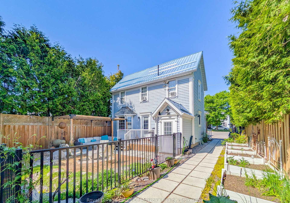 212-james-street-bracebridge-ontario-x13627566