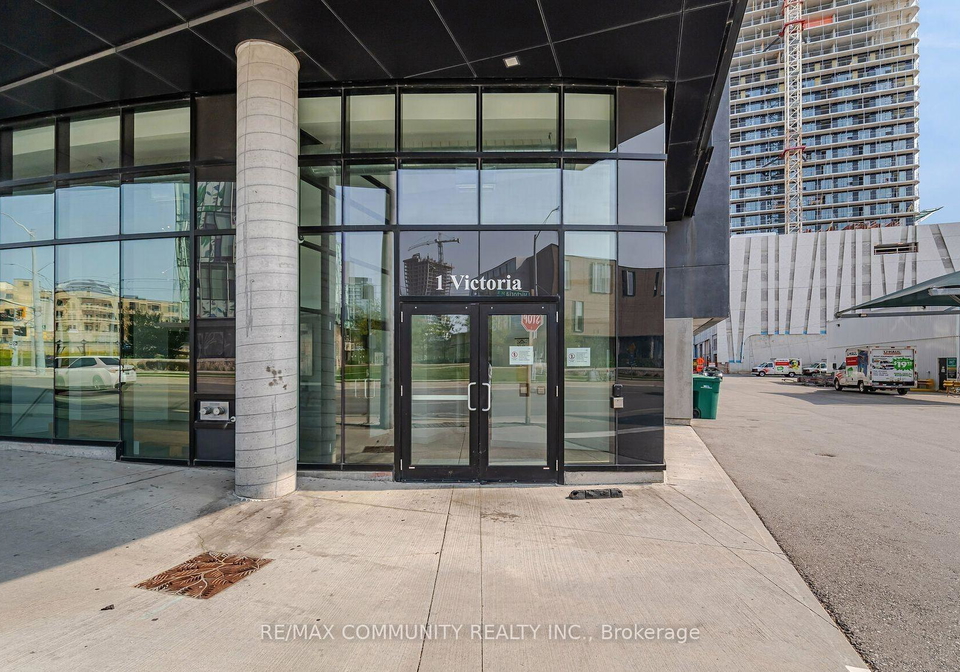 1-victoria-street-kitchener-ontario-x13627612