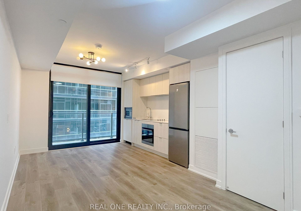 1-jarvis-street-hamilton-ontario-x13627666
