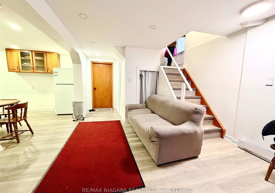 6475-taylor-street-niagara-falls-ontario-x13628000