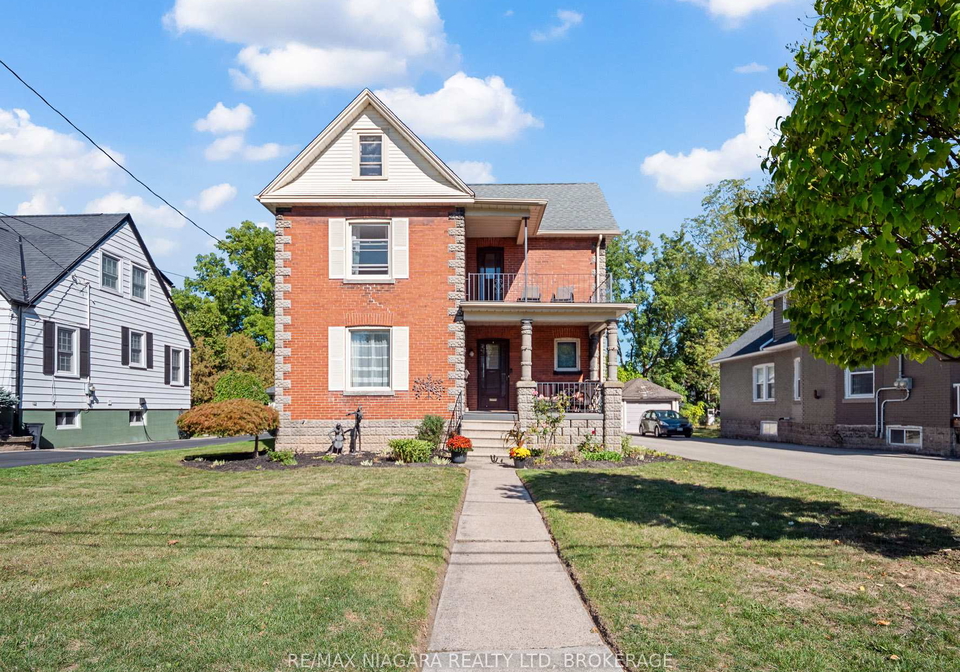 18-emerick-avenue-fort-erie-ontario-x13628182