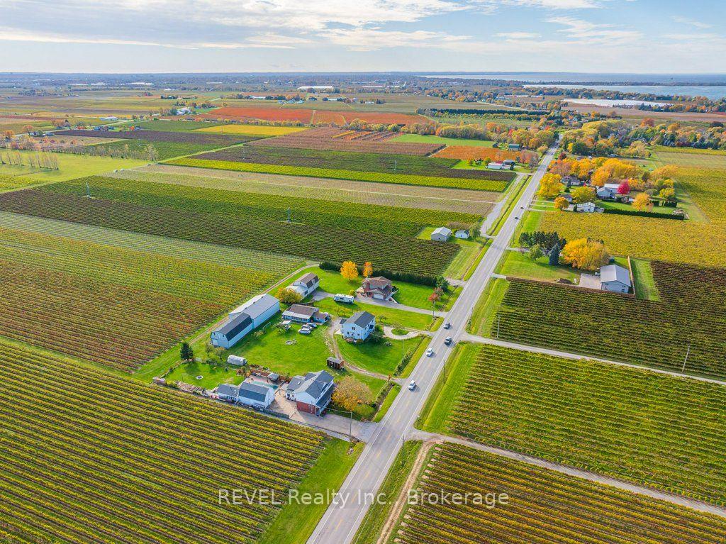 165-east-west-line-niagara-on-the-lake-ontario-x13628266