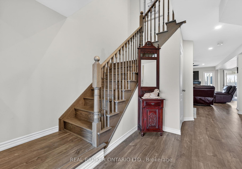 50-masters-crescent-w-georgian-bay-ontario-x13628396