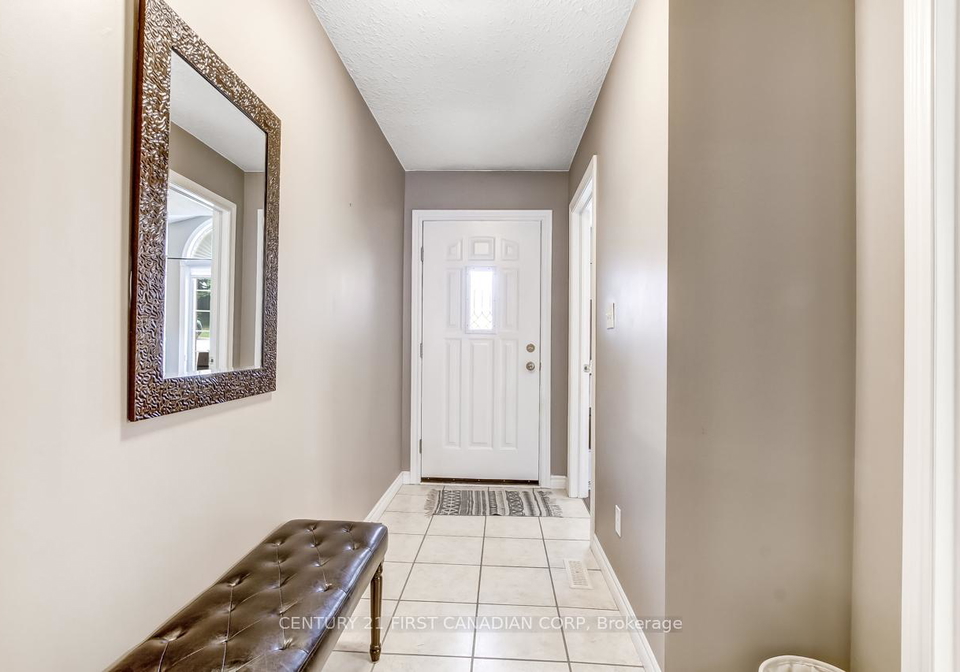 1077-hamilton-road-london-east-ontario-x13628408