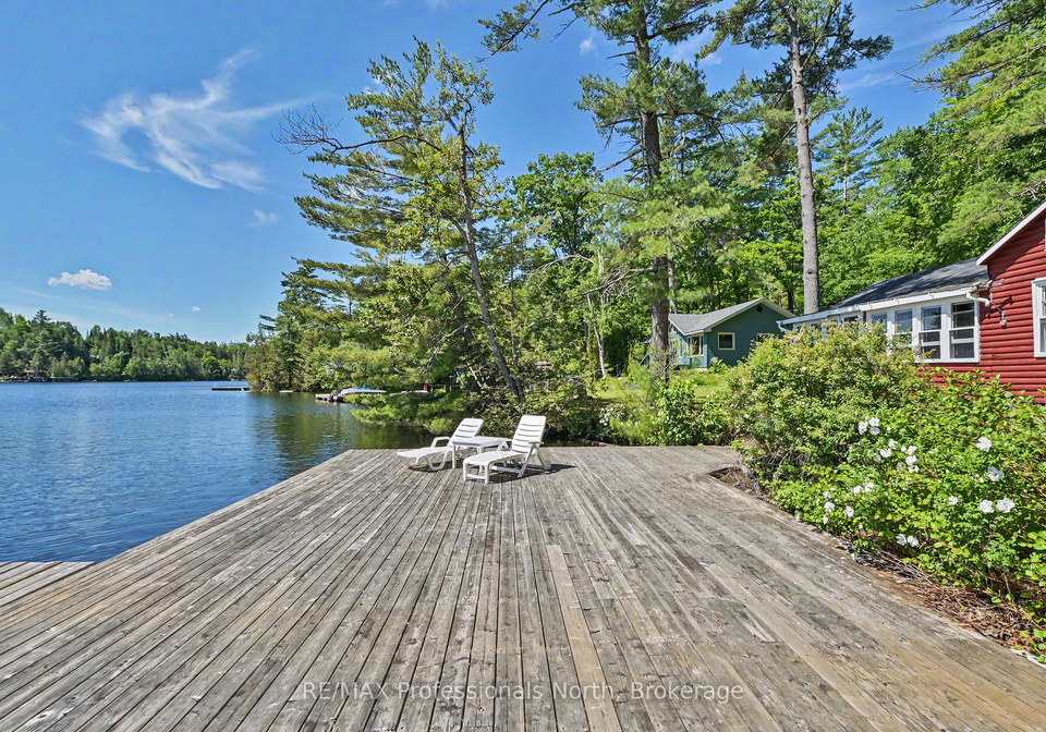 70-fire-route-364a-trent-lakes-ontario-x13628410