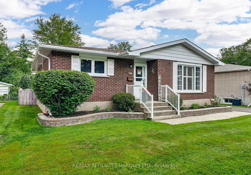 748-montcalm-court-cornwall-ontario-x13628438