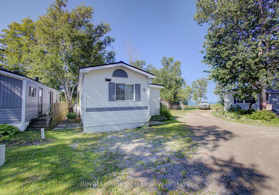79681-bluewater-highway-21-central-huron-ontario-x13628600