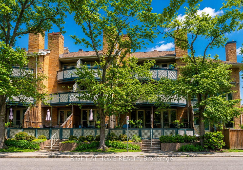 2-columbus-avenue-ottawa-ontario-x13628622