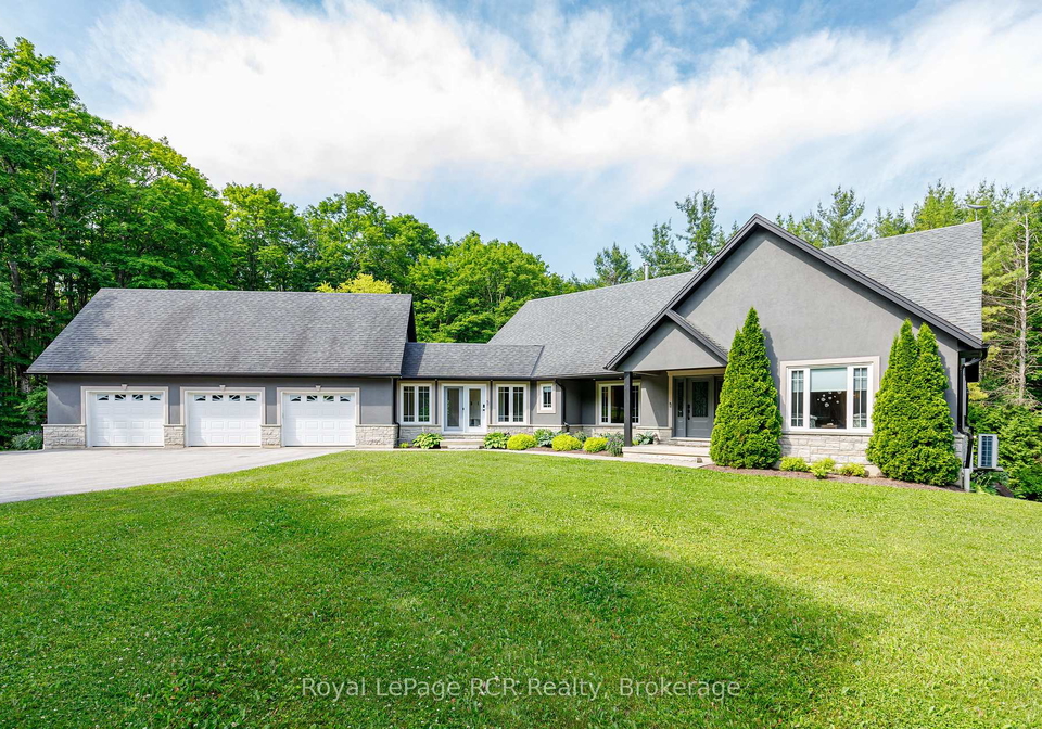 595530-4th-line-blue-mountains-ontario-x13628744