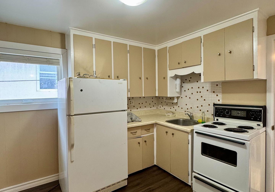 100-niagara-street-st-catharines-ontario-x13628746