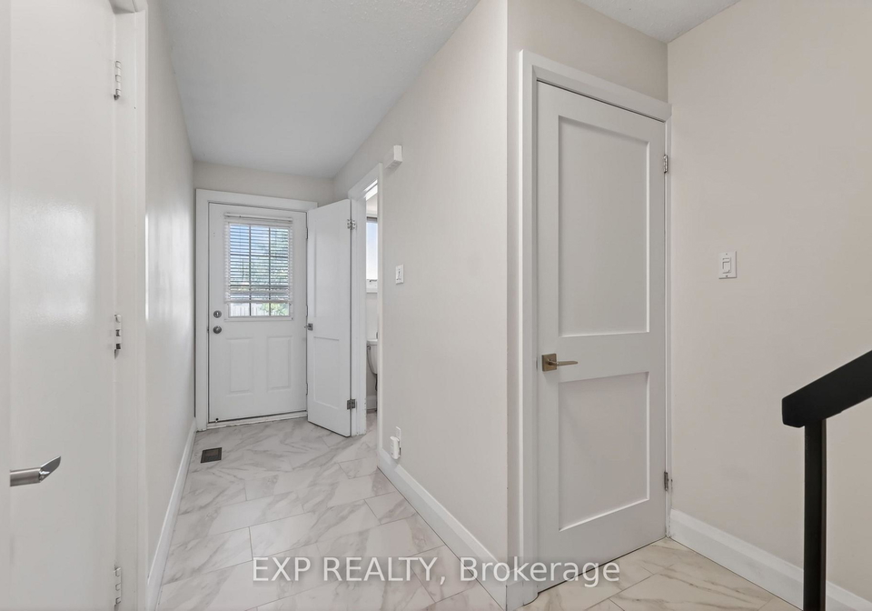 1551-hoskins-crescent-ottawa-ontario-x13628762