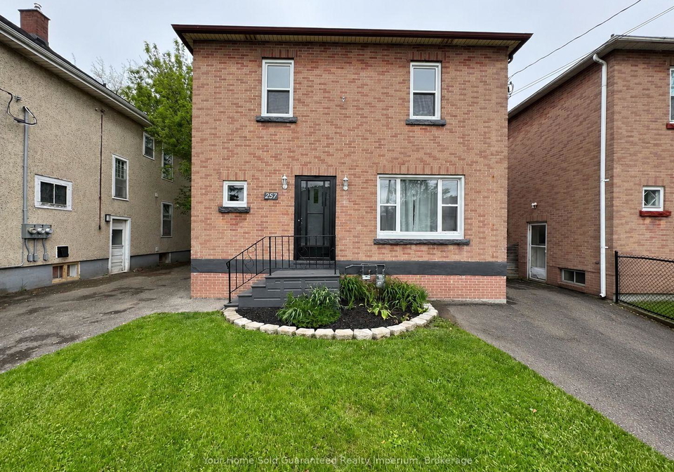 257-niagara-street-welland-ontario-x13628880
