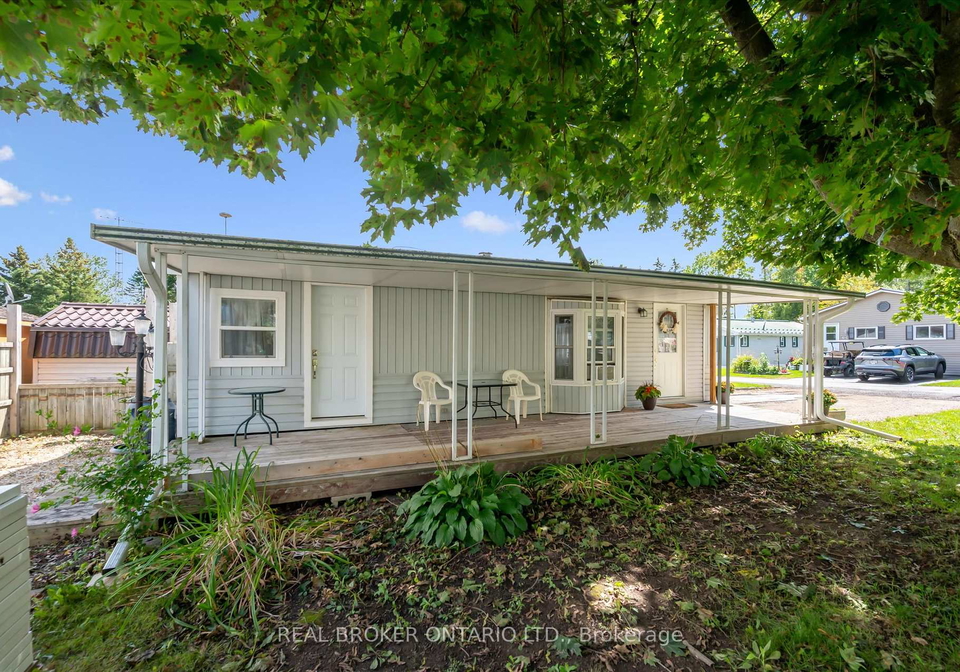 445-pine-pass-centre-wellington-ontario-x13629164