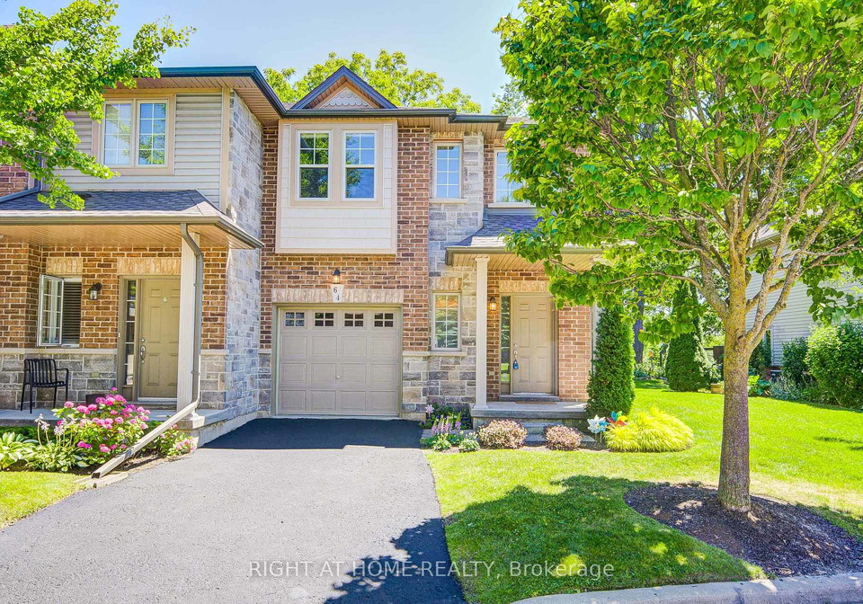 myers-lane-hamilton-ontario-x13629268