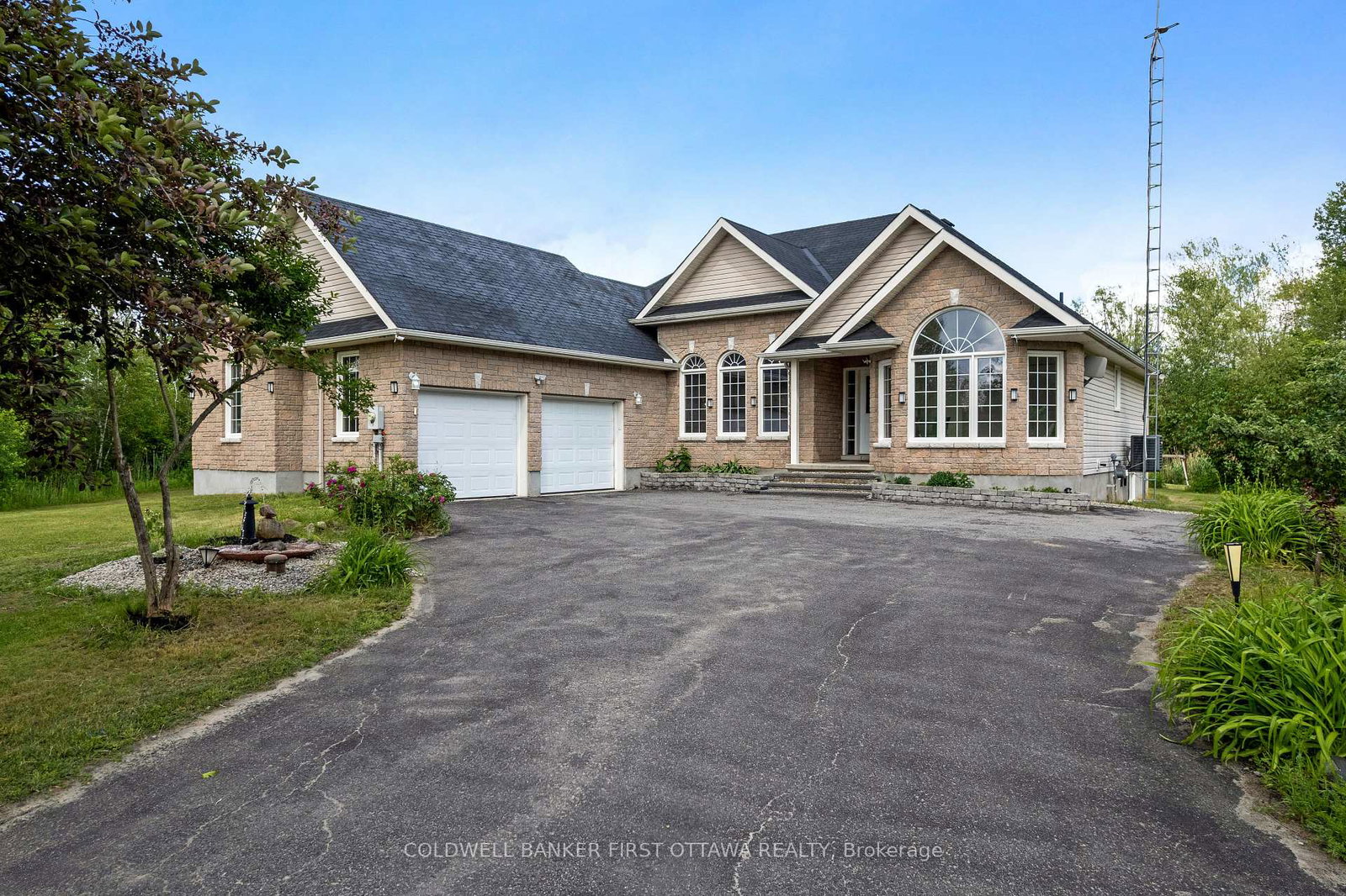 11-rideau-crossing-crescent-north-grenville-ontario-x13629518