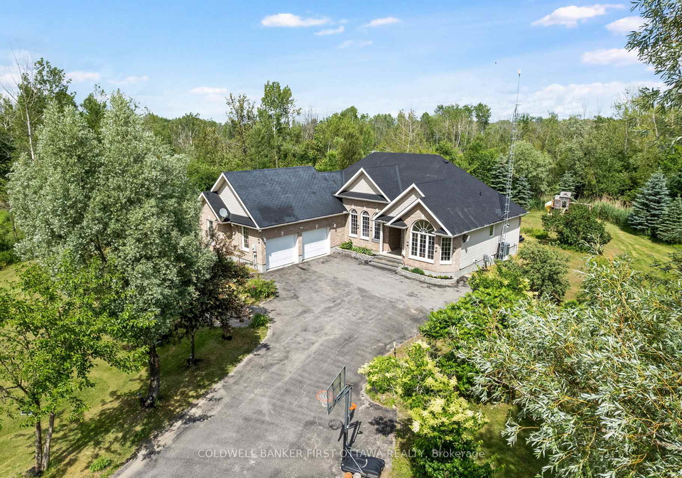 11-rideau-crossing-crescent-north-grenville-ontario-x13629518