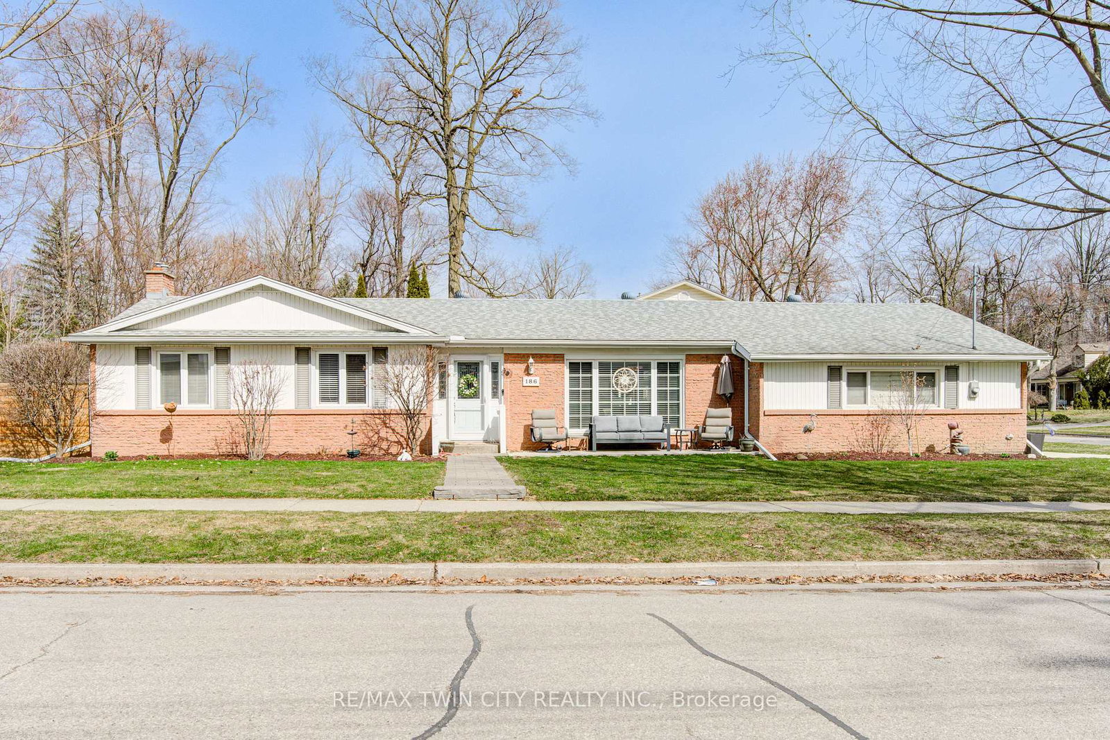 186-shuh-avenue-kitchener-ontario-x13629594