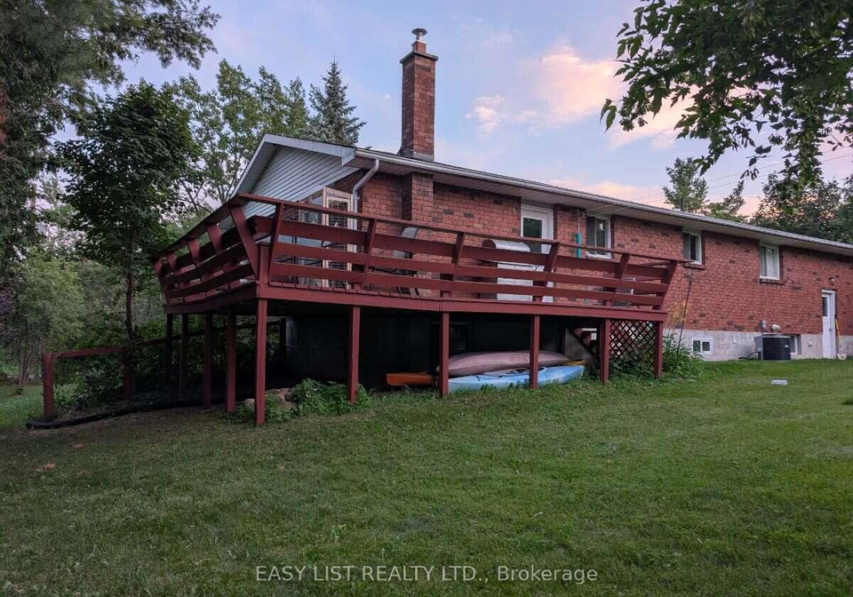 276-clonakilty-line-selwyn-ontario-x13629720