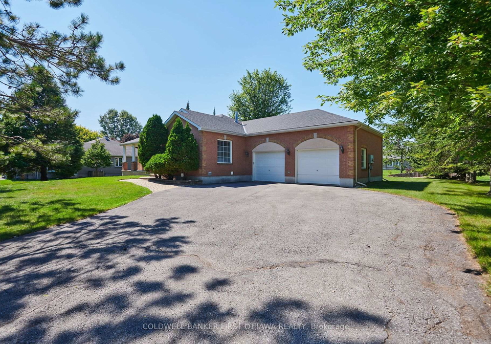6983-lakes-park-drive-ottawa-ontario-x13629722