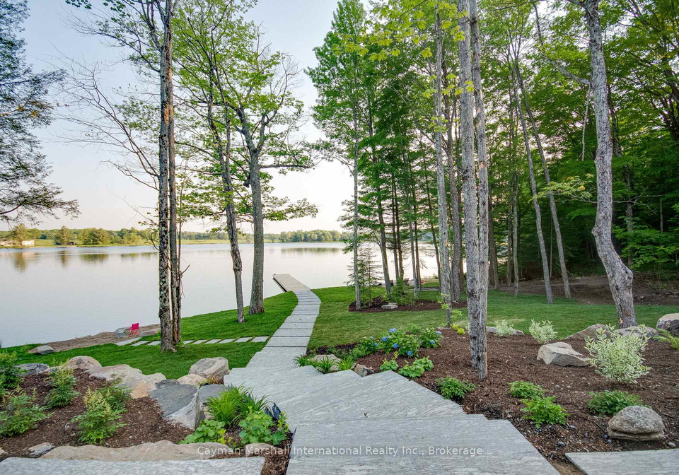 1331-south-monck-drive-muskoka-lakes-ontario-x13629724