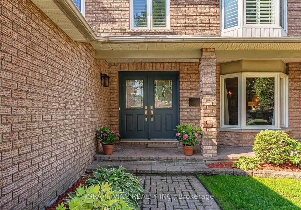 36-baslaw-drive-ottawa-ontario-x13629730