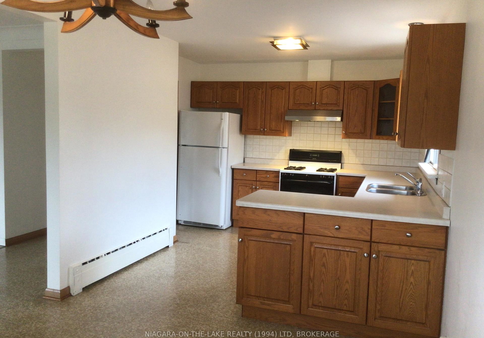 396-wellington-street-port-colborne-ontario-x13629824