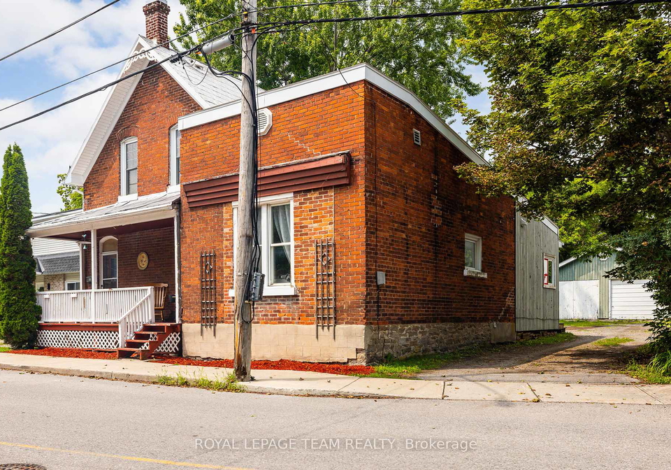 199-201-william-street-carleton-place-ontario-x13630080