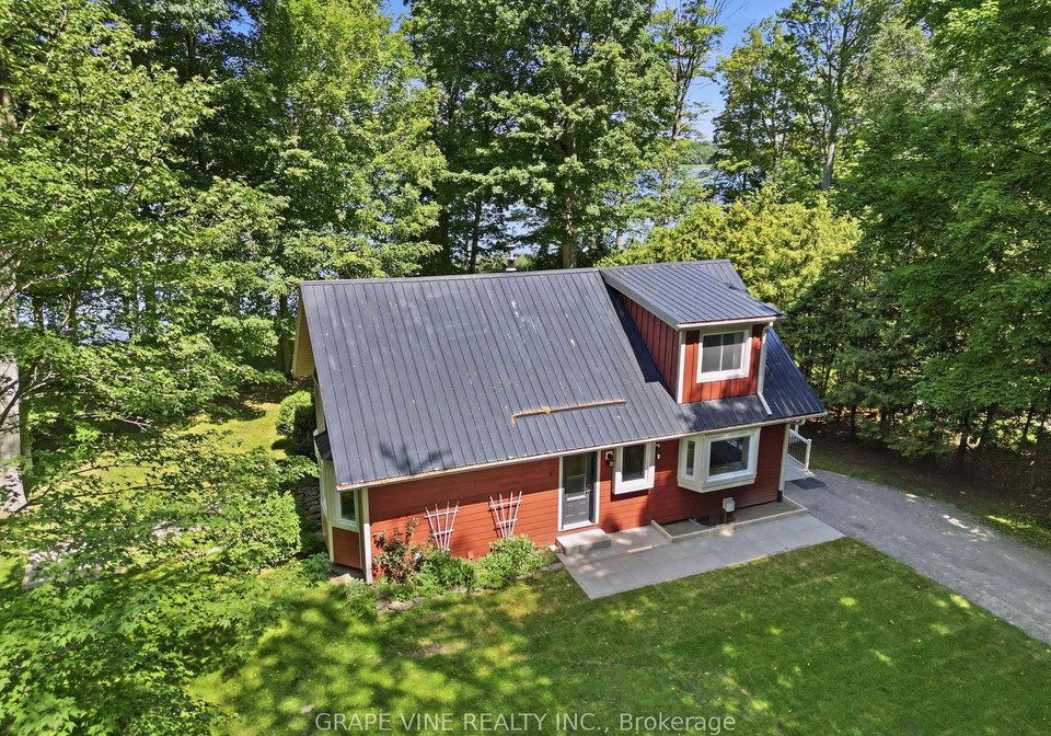 68-goodman-crescent-prince-edward-county-ontario-x13630204
