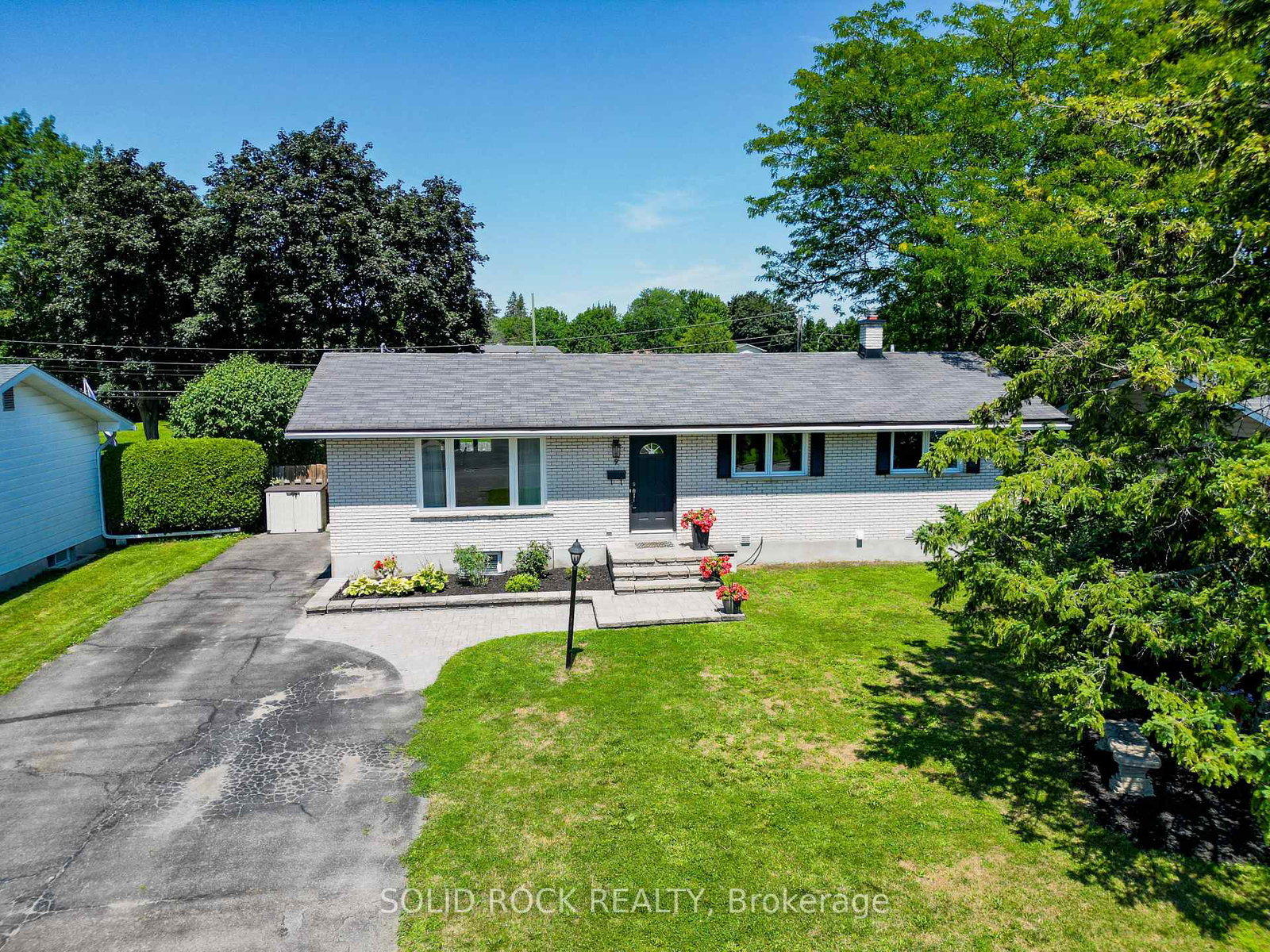 9-stanwood-drive-ottawa-ontario-x13630308