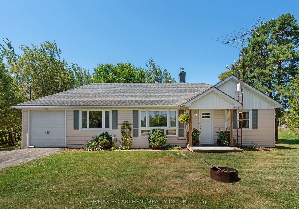 3-bousfield-lane-haldimand-ontario-x13630426