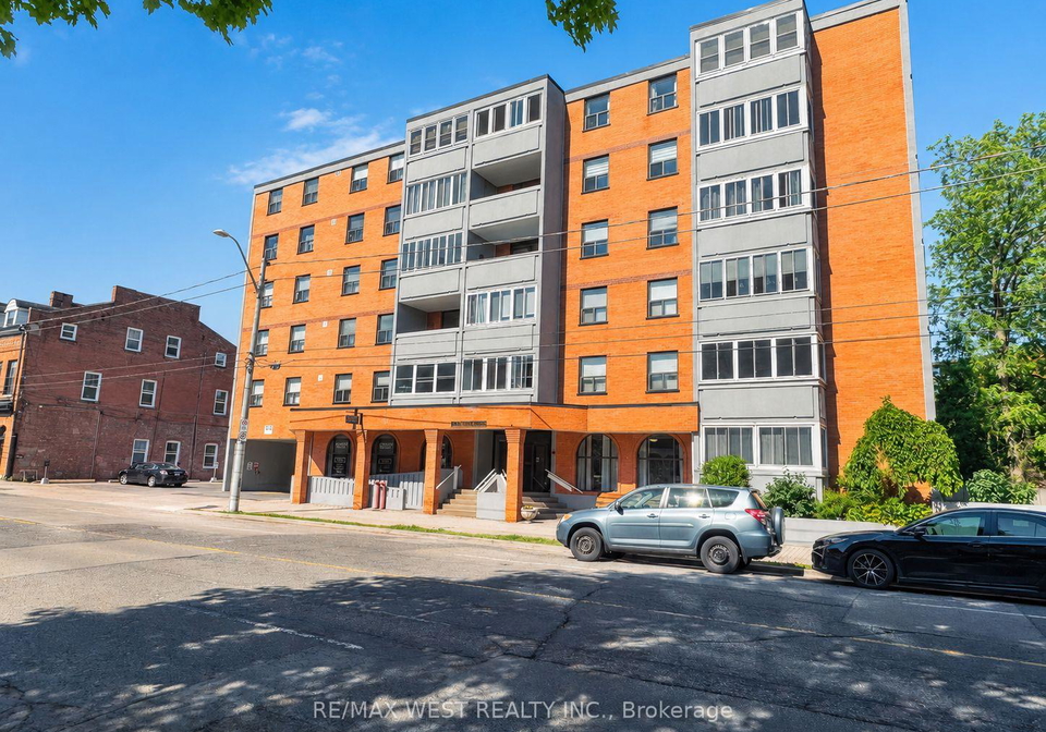 23-main-street-hamilton-ontario-x13630436