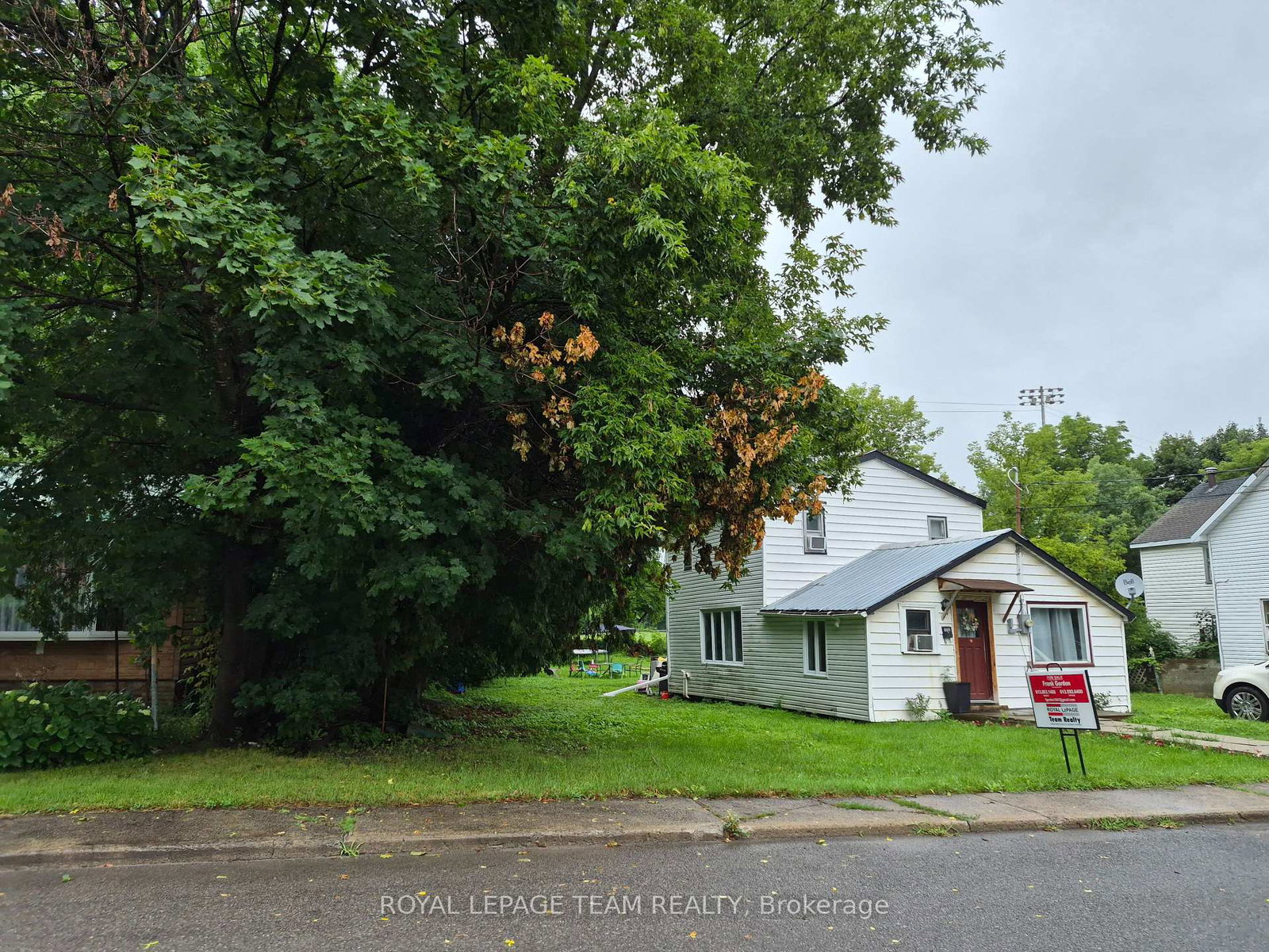 232-e-wood-street-e-prescott-ontario-x13630548