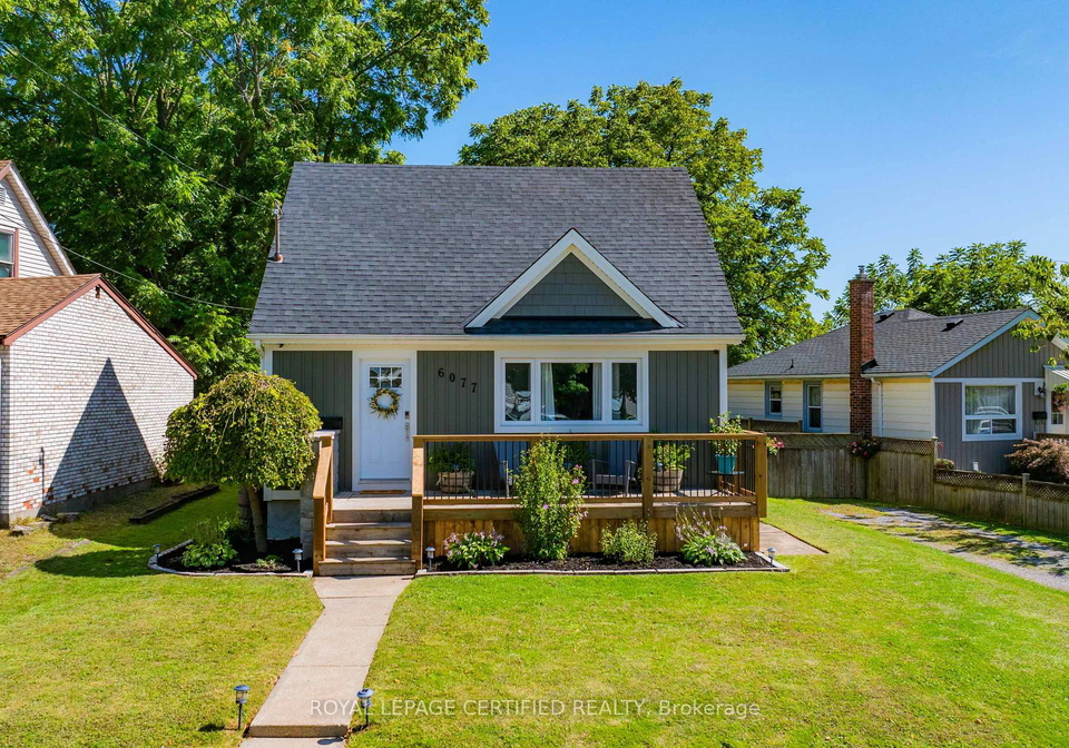 6077-collins-drive-niagara-falls-ontario-x13630686