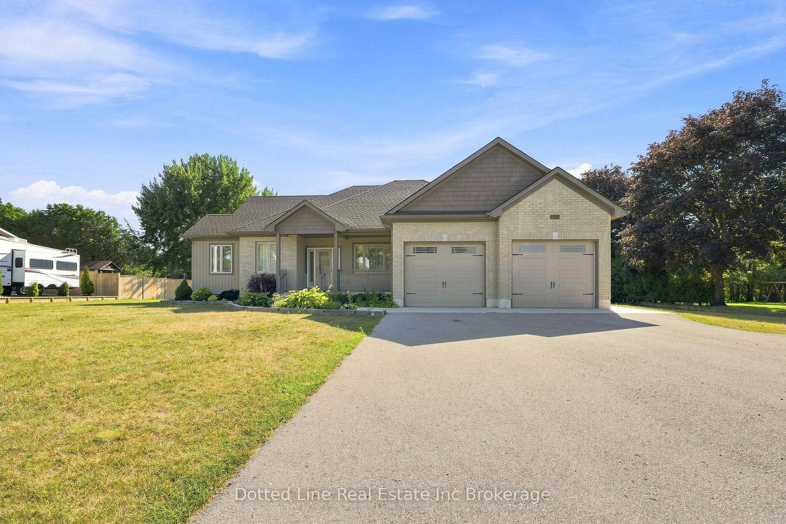 3677-59-highway-norfolk-ontario-x13631116