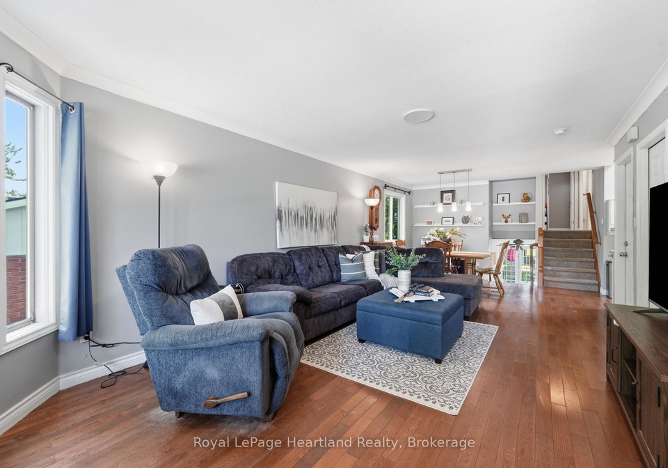 54-coleman-street-huron-east-ontario-x13631156