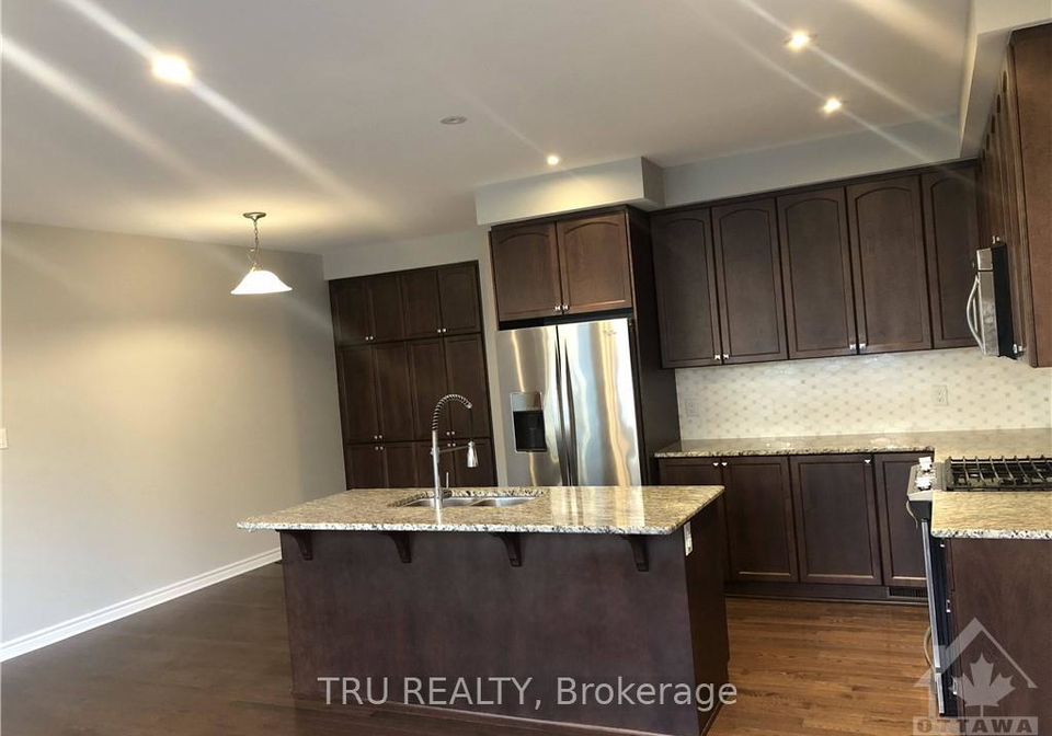 222-fergus-crescent-ottawa-ontario-x13631274