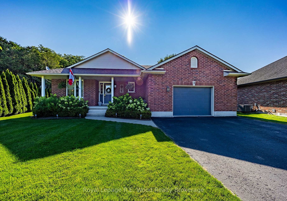 3-otterview-drive-norwich-ontario-x13631376