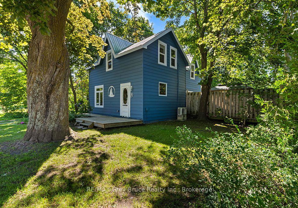 441-frank-street-south-bruce-peninsula-ontario-x13631422