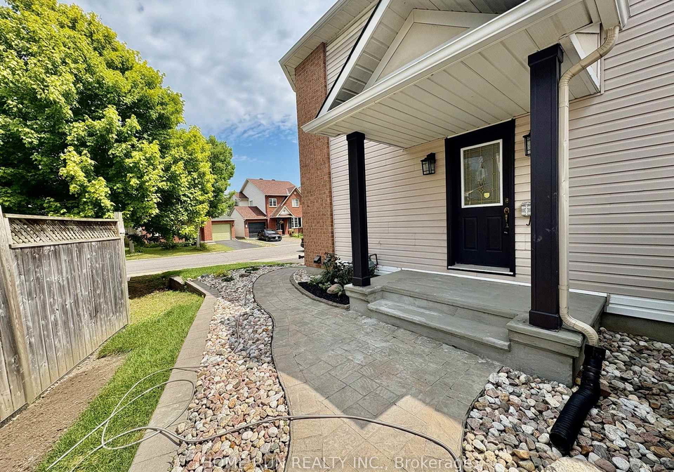 52-collington-street-ottawa-ontario-x13631442