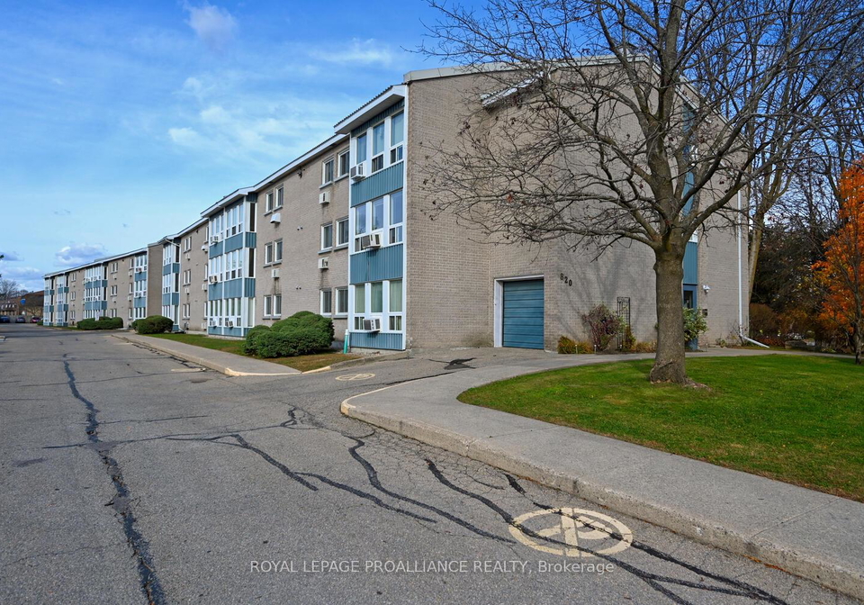 820-laurier-boulevard-brockville-ontario-x13631820