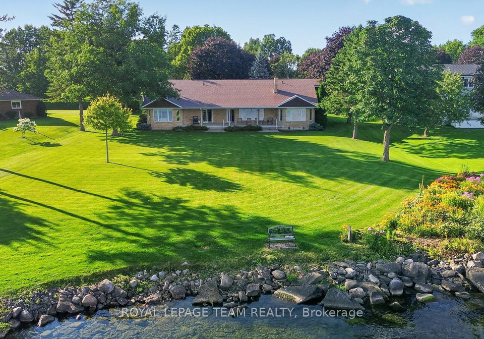 1363-county-2-road-augusta-ontario-x13632520