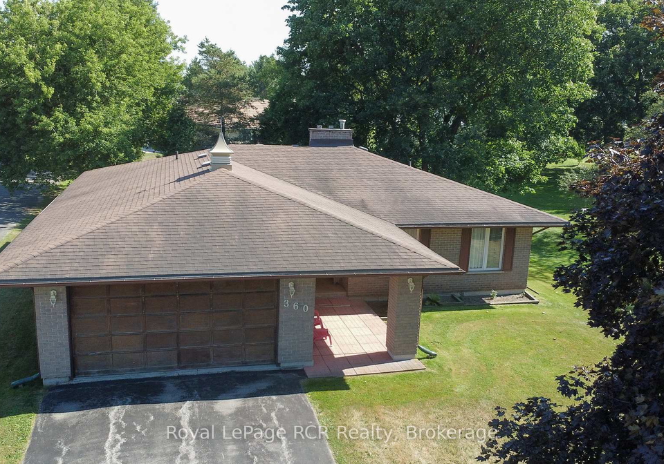 360-main-street-w-minto-ontario-x13632596