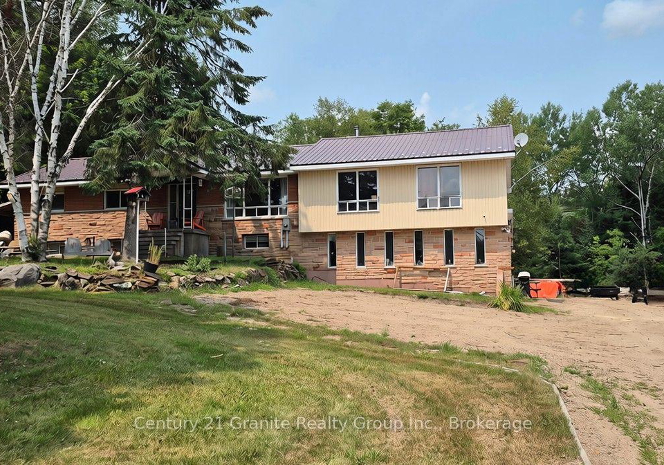 3985-loop-road-dysart-et-al-ontario-x13633044