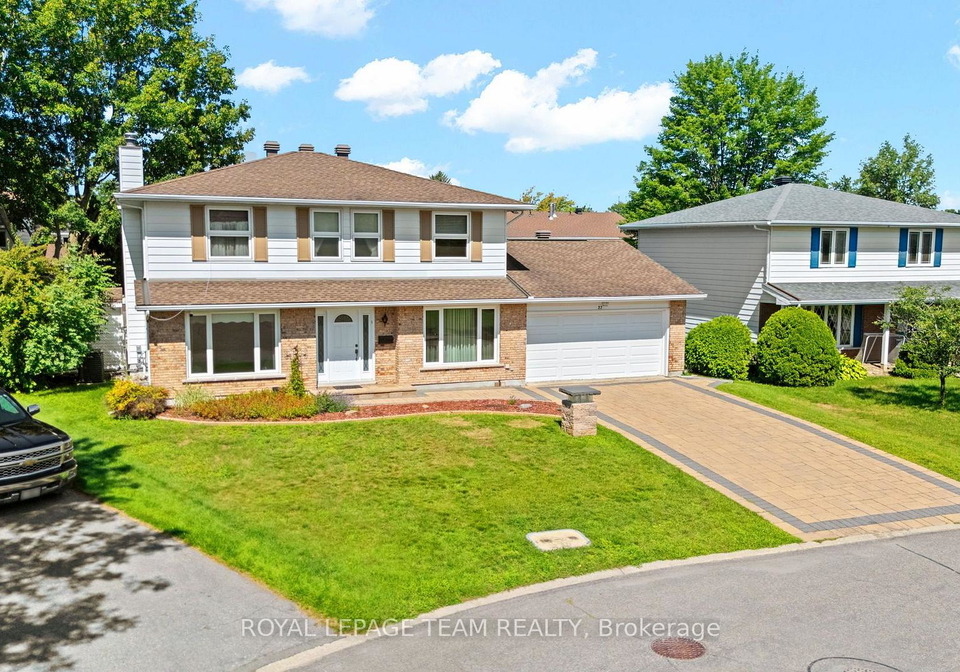 22-markham-avenue-ottawa-ontario-x13633064