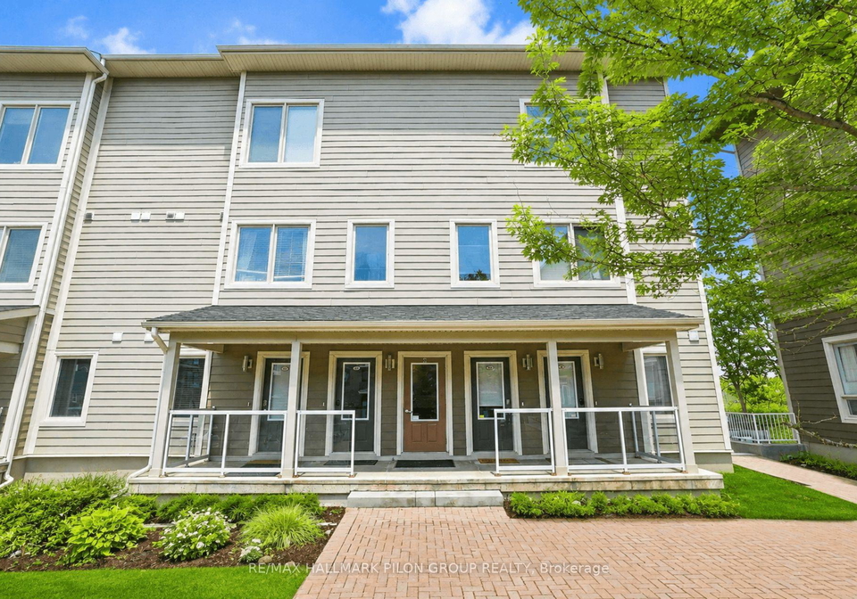 44-meach-private-ottawa-ontario-x13633182