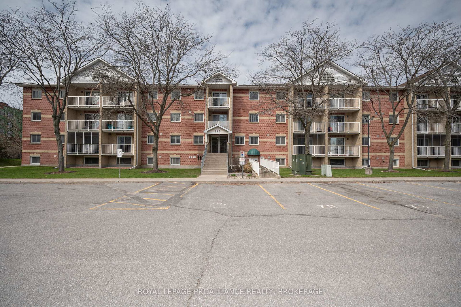 310-kingsdale-avenue-kingston-ontario-x13633194