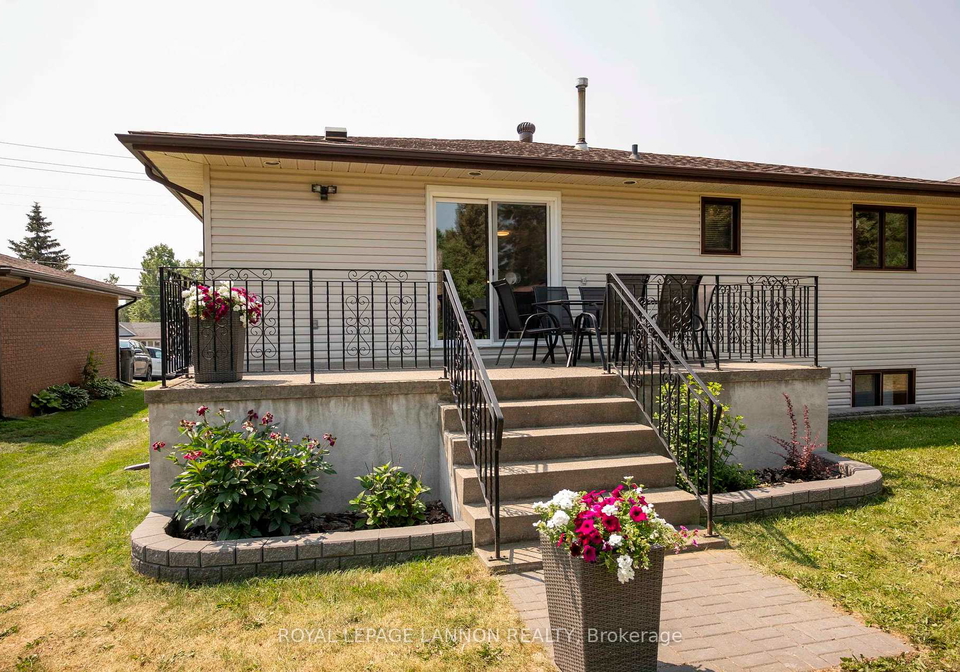 1312-john-street-road-thunder-bay-ontario-x13633238